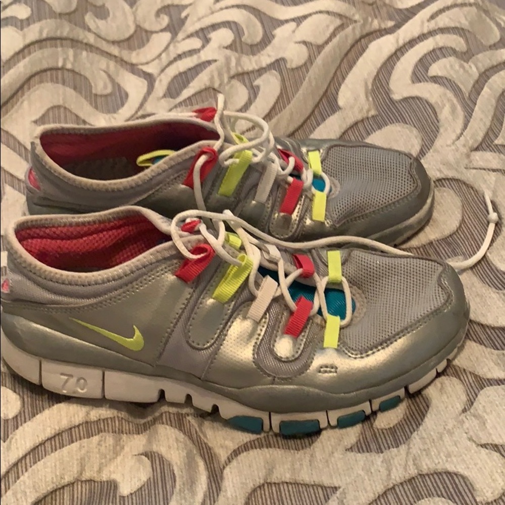 Nike Free 7.0 Sneakers
